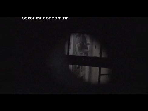 ❤️ Rubia es grabada en secreto por un voyeur del barrio escondido detrás de unos ladrillos huecos Porno ruso en es.hentai-id-tv.ru ❌️